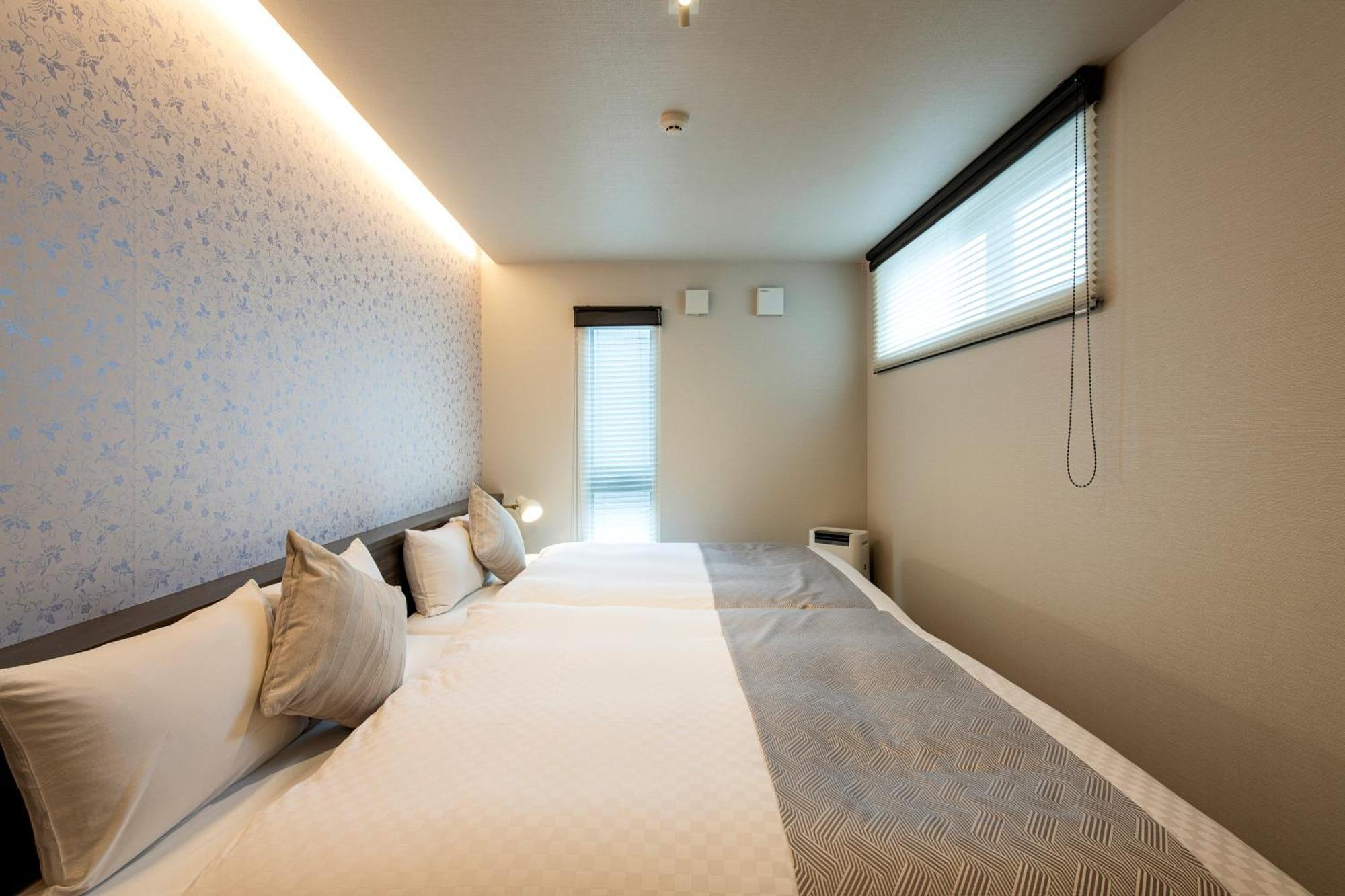Hotel Mastay Jingumichi Киото Екстериор снимка