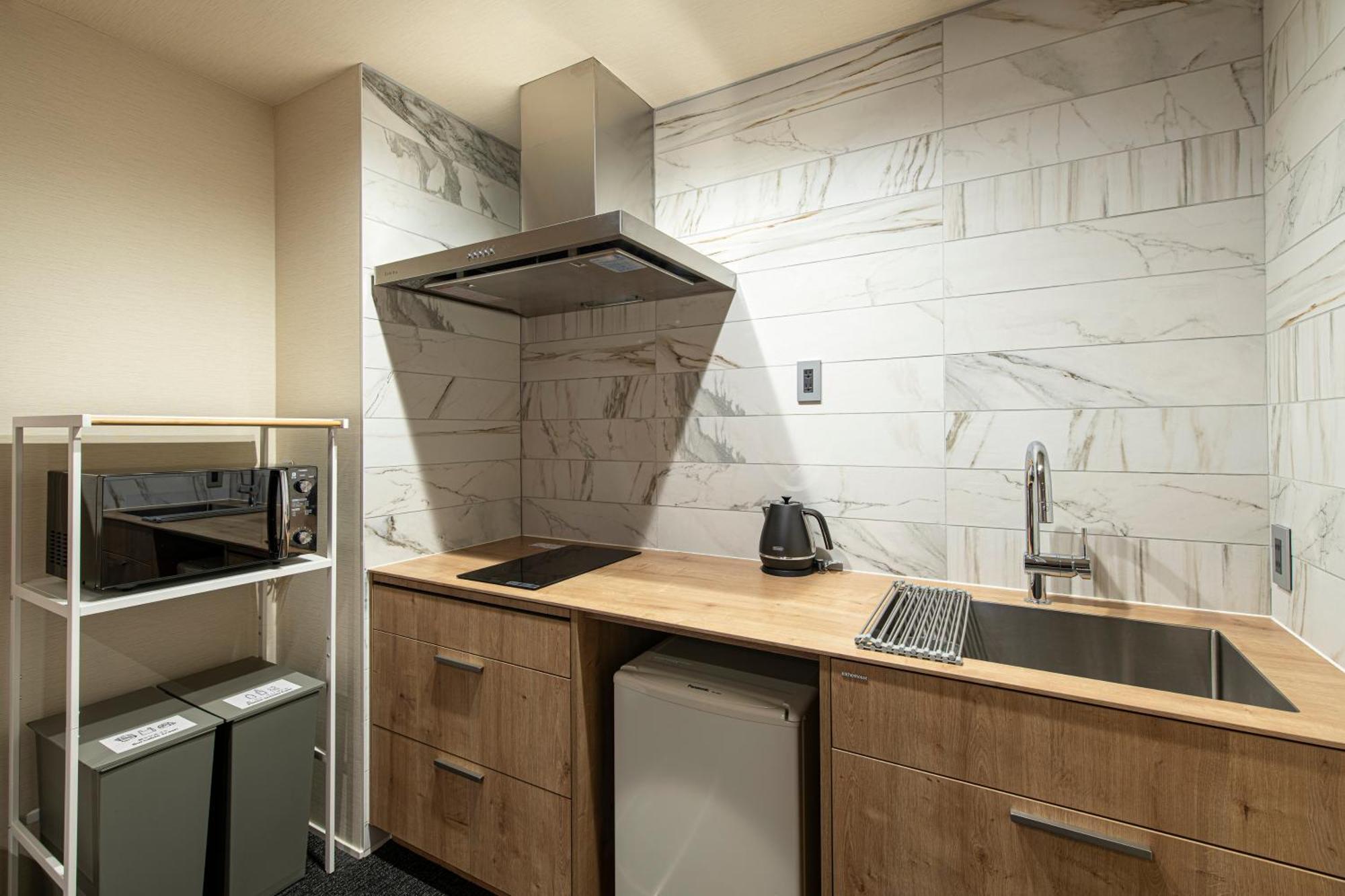 Hotel Mastay Jingumichi Киото Екстериор снимка